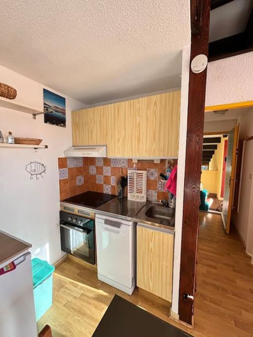 Appartement Bord De Mer Le Barcarès Exteriör bild